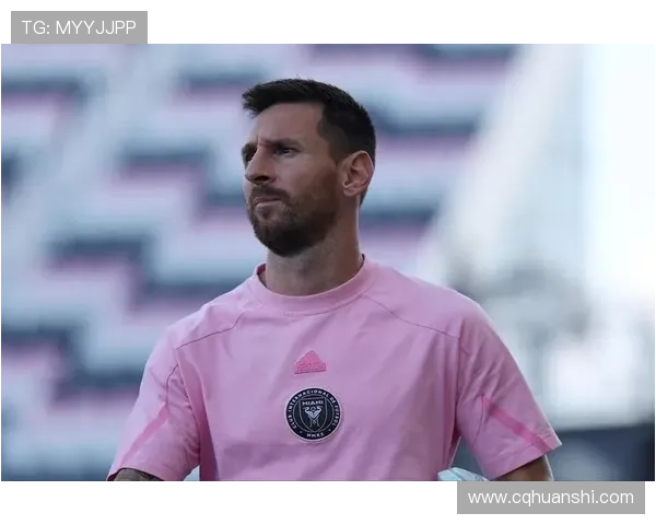 梅西三子西罗连过三人低射破门 梅西三子西罗连过三人低射破门